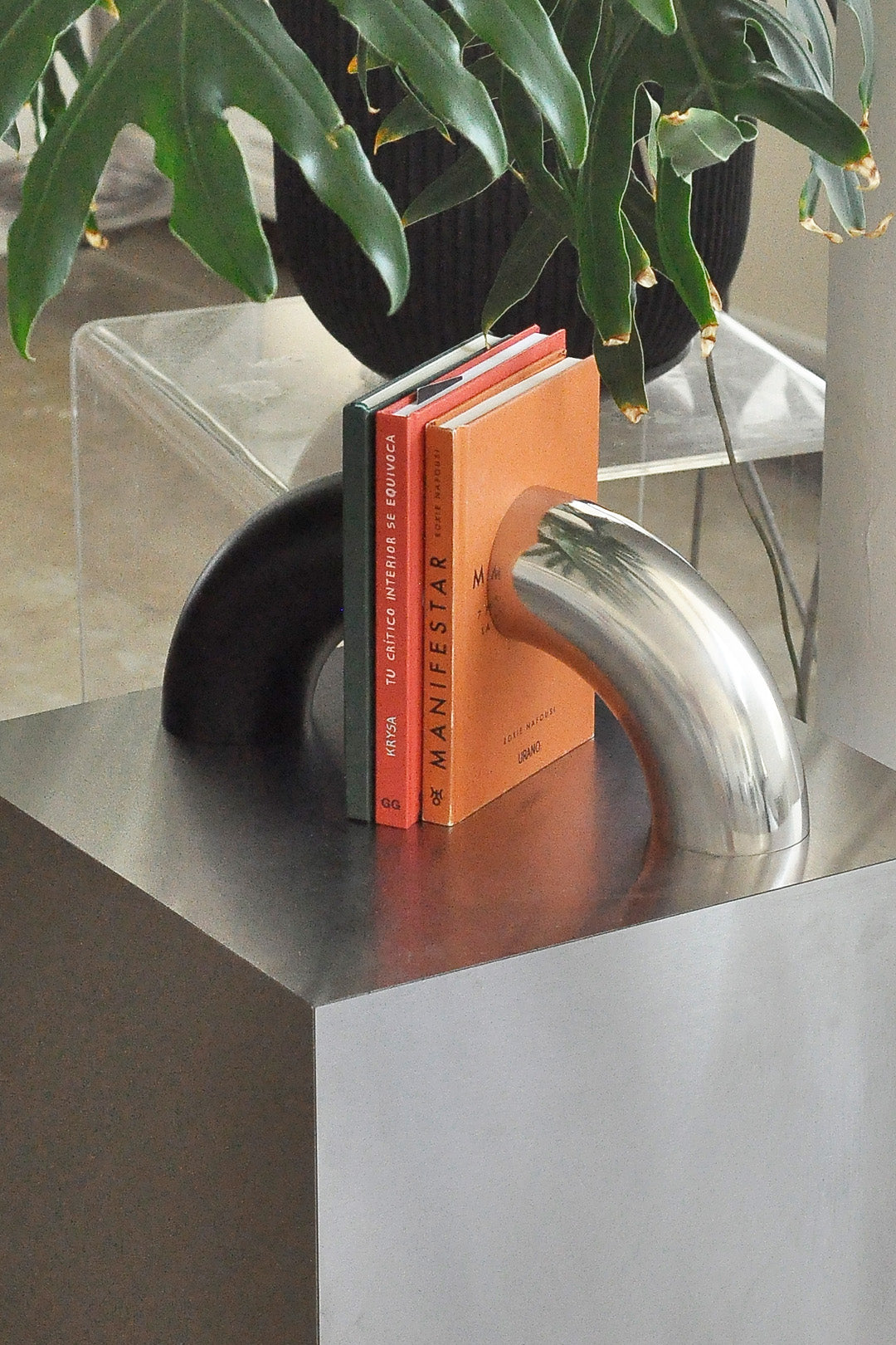 M03 — apoya libros