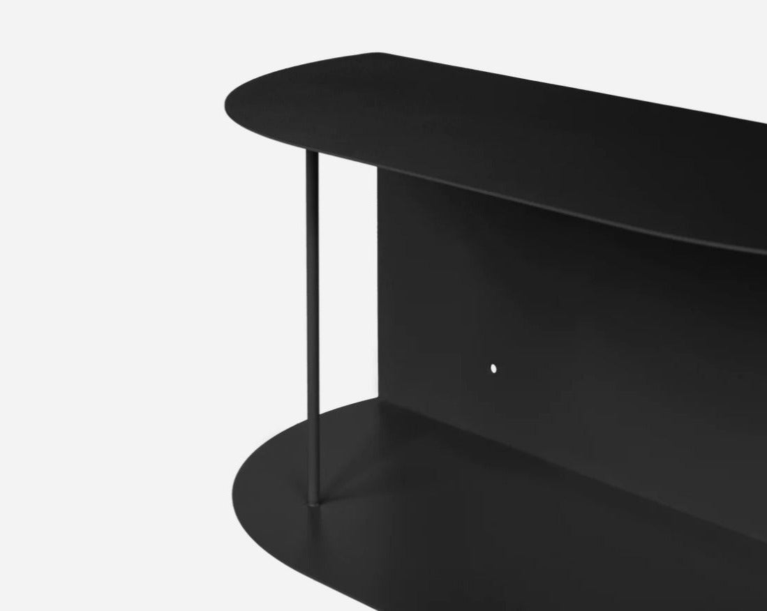 M09 — estante de pared