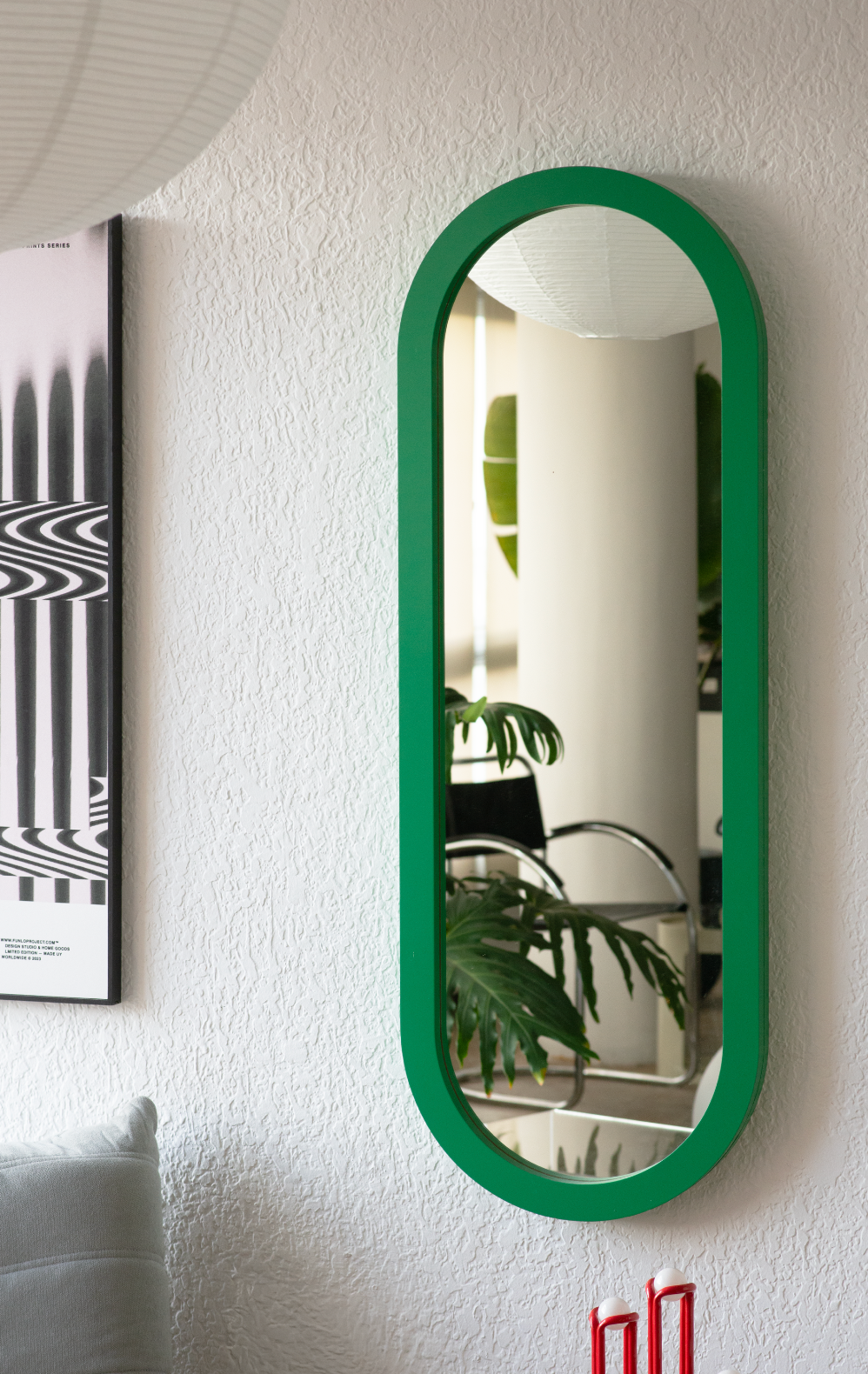 E02 — espejo ovalado