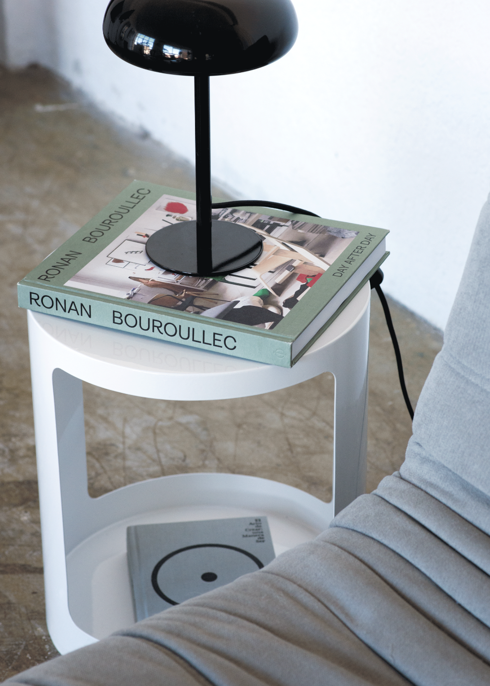 M07 — mesa auxiliar