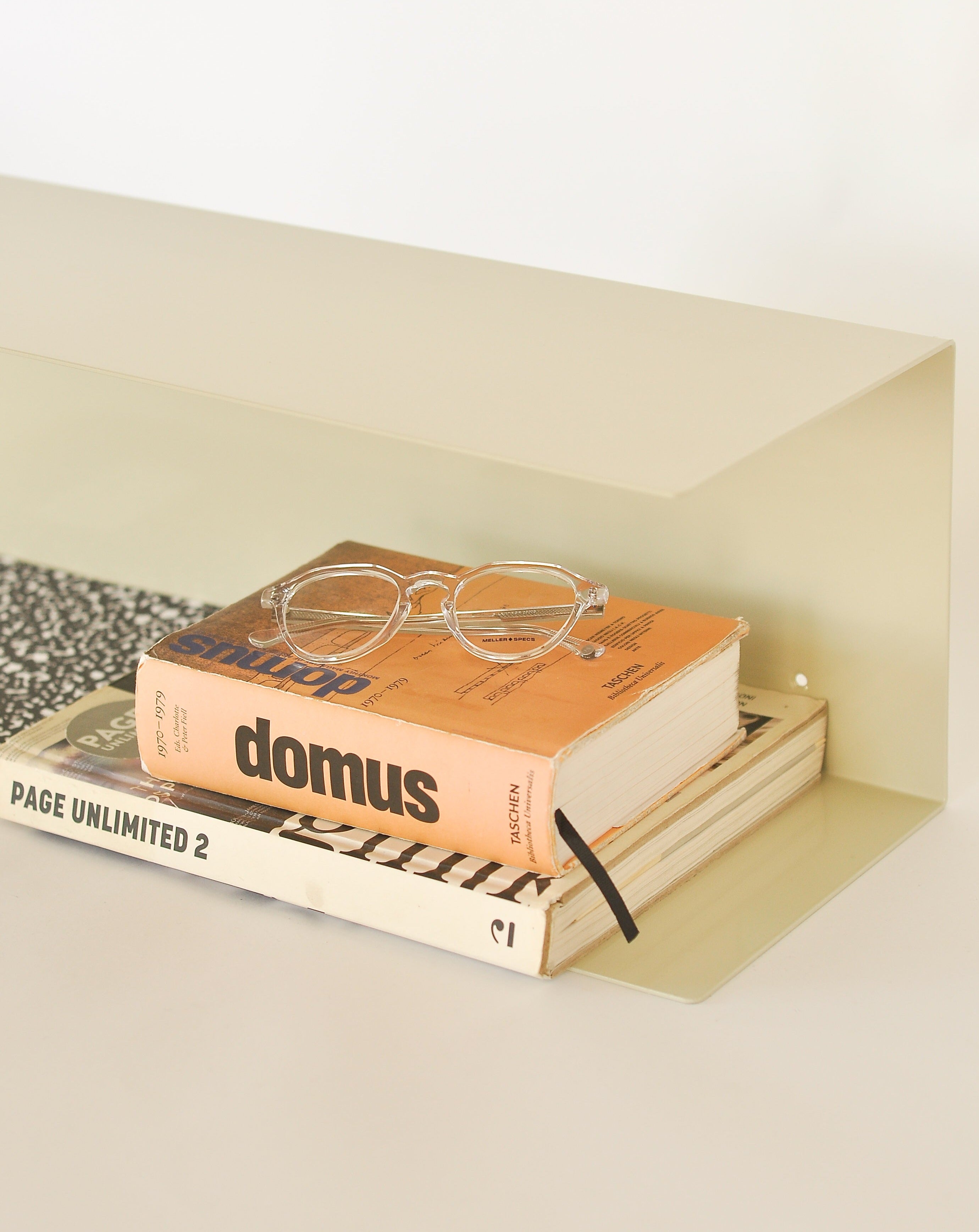 set M08 x2 — estante de pared