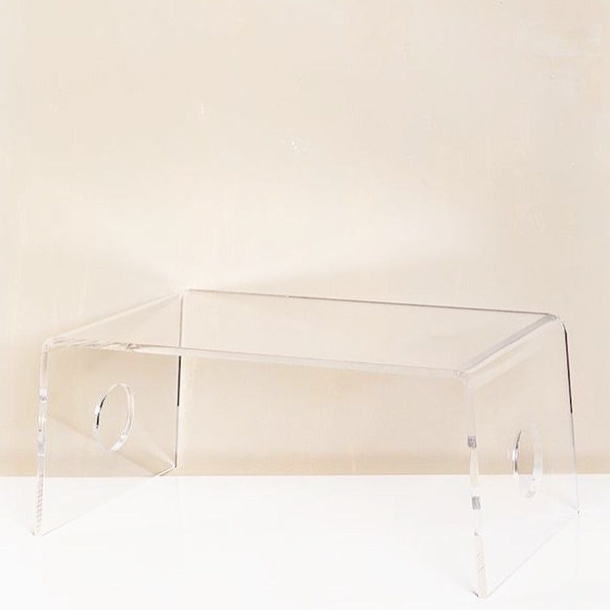 A06 — soporte home office